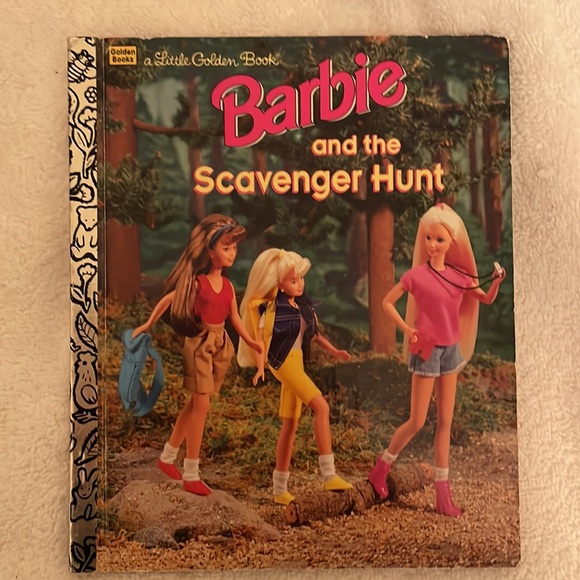 3 Little Golden Books: Barbie in the spotlight, soccer coach, scavenger hunt. - Picture 4 of 7